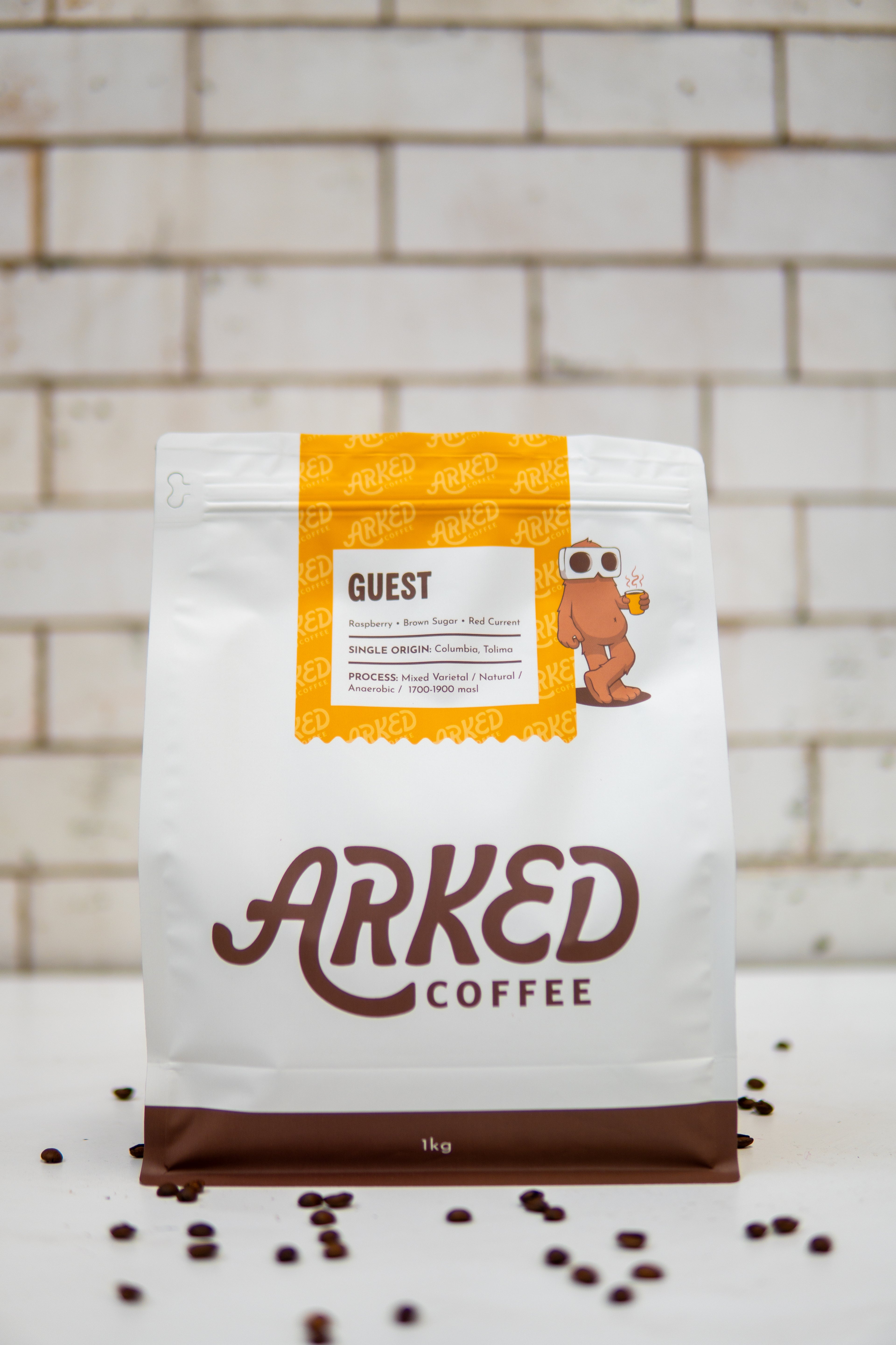 Arked Coffee Guest blend 1kg bag with coffee beans